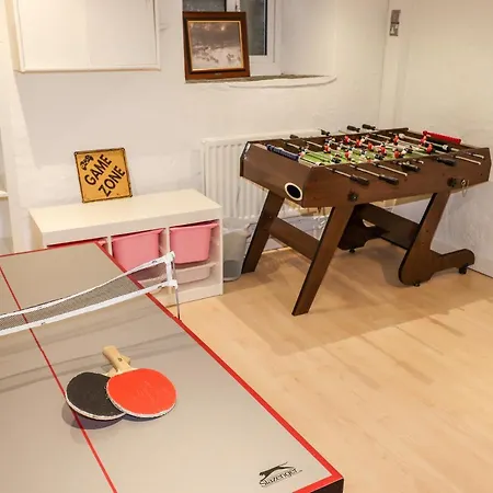 Holiday home Hazeldene *