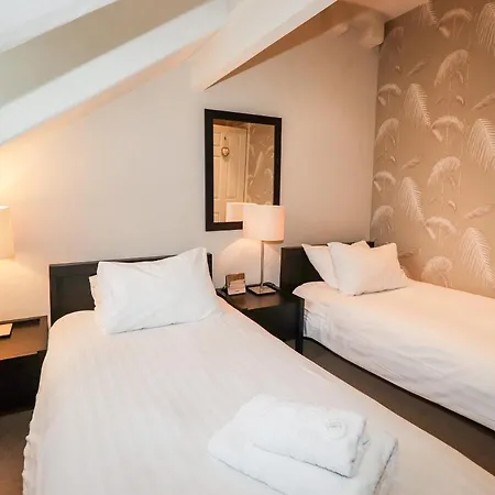 Hazeldene * 安布尔塞德